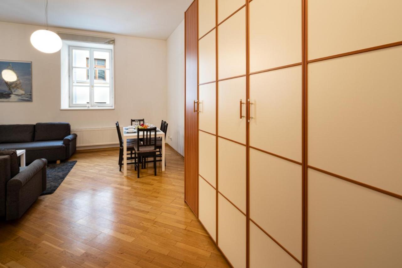 Old Riga Two Floor Palasta Loft Apartment With River View المظهر الخارجي الصورة
