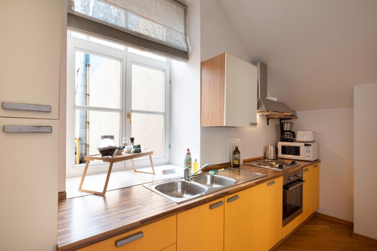 Old Riga Two Floor Palasta Loft Apartment With River View المظهر الخارجي الصورة