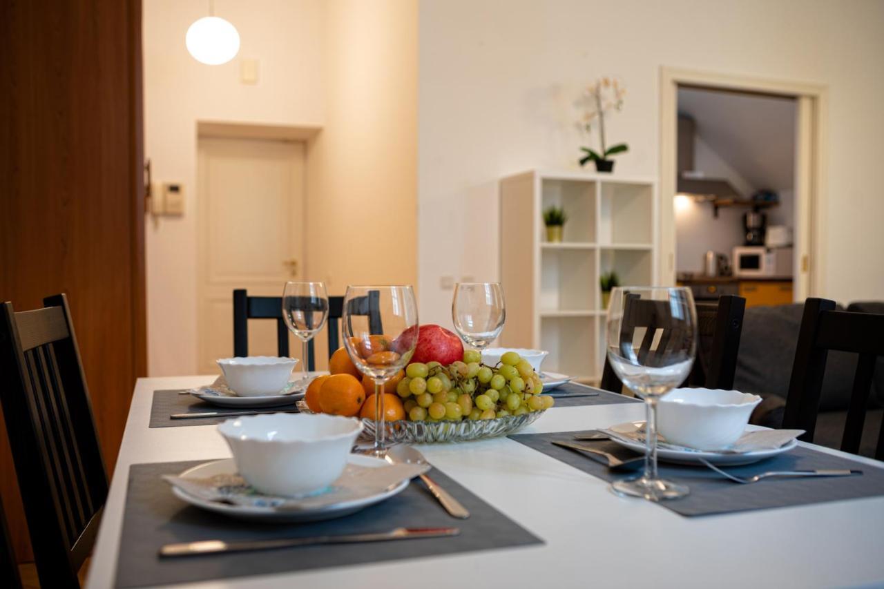 Old Riga Two Floor Palasta Loft Apartment With River View المظهر الخارجي الصورة