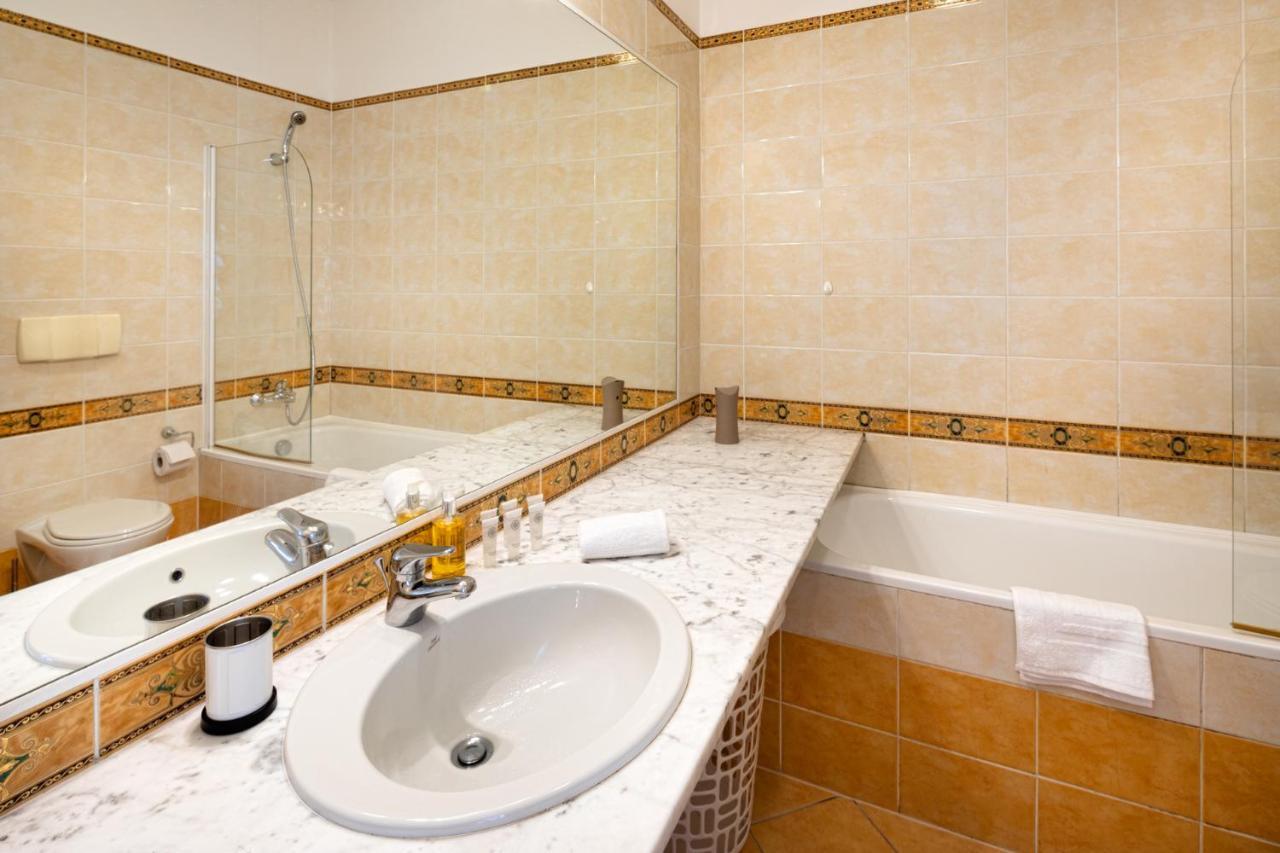 Old Riga Two Floor Palasta Loft Apartment With River View المظهر الخارجي الصورة